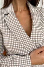 Elegancka Sukienka marynarkowa pepitka beż - obrazek 7