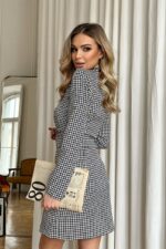 Elegancka sukienka marynarkowa pepitka czarny - obrazek 2