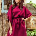 287-18 SOFIA Sukienka motyl z wiązaniem w pasie - BORDOWA-1