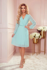 313-12 ISABELLE Plisowana sukienka z dekoltem i długim rękawkiem - MIĘTOWA-3