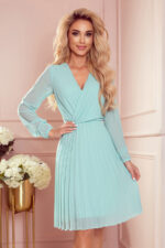 313-12 ISABELLE Plisowana sukienka z dekoltem i długim rękawkiem - MIĘTOWA-1