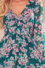 410-2 MONICA szyfonowa sukienka z wiązanym dekoltem - RÓŻOWE KWIATY NA ZIELONYM TLE-7
