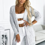 486-1 Kardigan - sweterkowa narzutka z dłuższym tyłem w ażurowe romby - SZARA-1