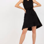 Sukienka Model RV-SK-8049.64 Black - Rue Paris -1