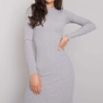 Sukienka Model RV-SK-5131.18P Grey - Rue Paris -1