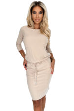 13-161 Sportowa sukienka z kieszonkami i wiązaniem - BEŻOWA-6