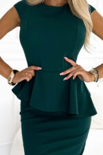 192-16 Elegancka sukienka midi z baskinką i krótkim rękawkiem - BUTELKOWA ZIELEŃ-5