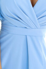 581-3 JENNIFER długa suknia z rozcięciem na nogę, rękawkiem i dekoltem - BŁĘKITNA-6