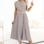 596-2 Elegancka szmizjerka midi ze złotymi guzikami i paskiem - SZARY BEŻ-1