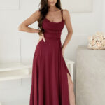 Sukienka Model Valeria 001170. Bordo - With You -1