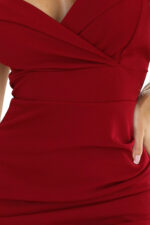 564-8 CALLIE Sukienka midi z odkrytymi ramionami i dekoltem - BORDOWA-6