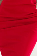 564-10 CALLIE Sukienka midi z odkrytymi ramionami i dekoltem - CZERWONA-6