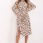 Sukienka Model IT-SK-20057.21P Light Beige - Rue Paris -1