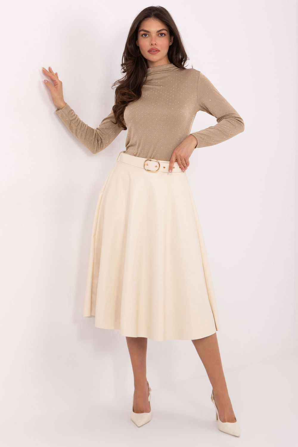 Spódnica Model DHJ-SD-A1997.76 Light Beige - Italy Moda -1 Spódnica Model DHJ-SD-A1997.76 Light Beige - Italy Moda -1