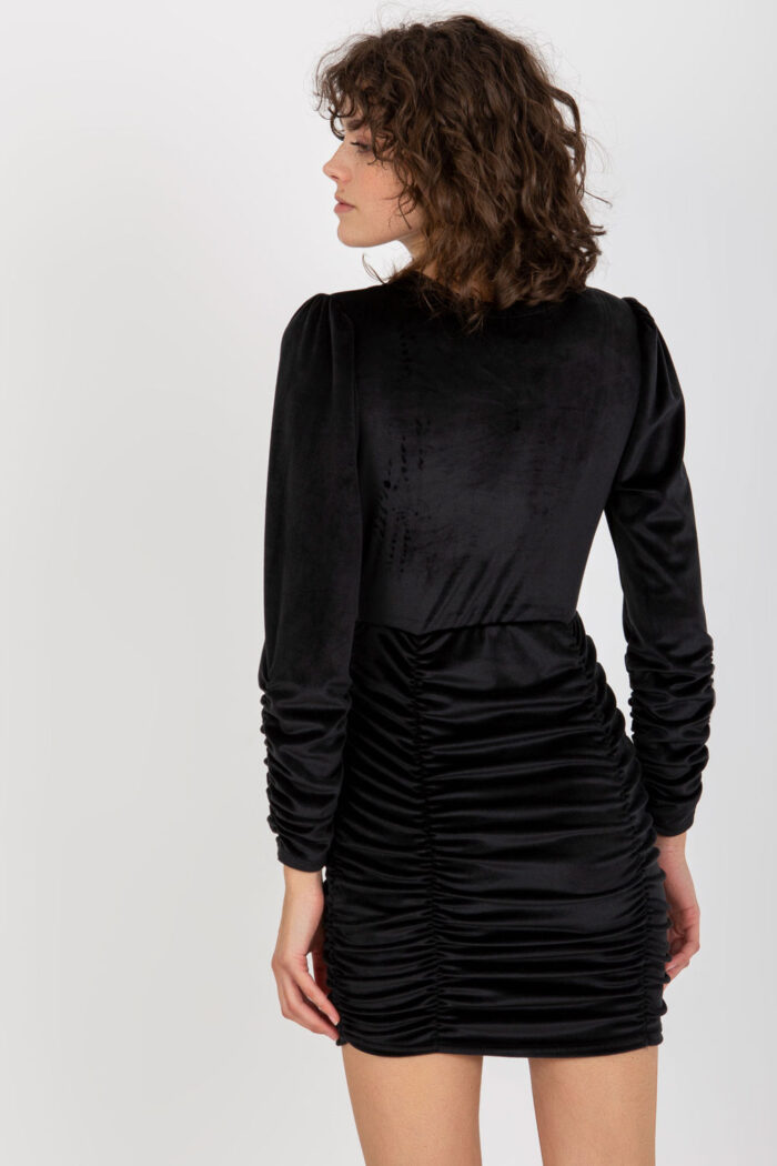 Sukienka Model RP-SK-8199.03 Black - Rue Paris -3