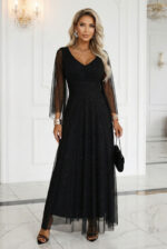 655-1 Długa połyskująca w świetle suknia z dekoltem i transparentnym rękawkiem - czarna-13