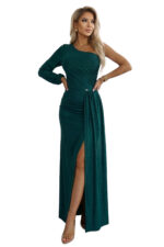 658-2 Połyskująca brokatowa sukienka maxi na jedno ramię z asymetrycznym rękawem i rozcięciem - butelkowa zieleń-15