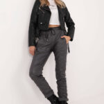 Spodnie Damskie Model DHJ-SP-21557.35 Grafit - Italy Moda -1