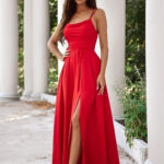 Sukienka Model Valeria 001170. Red - With You -1