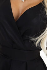 348-10 SCARLETT rozkloszowana sukienka z kopertowym dekoltem i paskiem - CZARNA Z BROKATEM-5