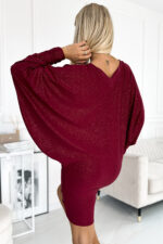 402-4 Sukienka nietoperz z dekoltem - kolor bordowy z brokatem-3