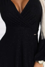 572-2 NELA połyskująca długa suknia z dekoltem i długim rękawkiem - CZARNA-6