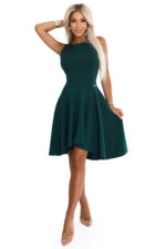 575-2 Rozkloszowana sukienka z efektownym dłuższym tyłem - butelkowa zieleń-7