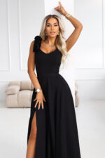 643-2 Elegancka wieczorowa suknia maxi z rozcięciem i różami - klasyczna czerń-5