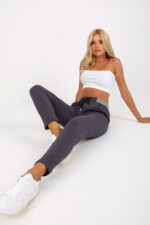 Spodnie Dresowe Model RV-DR-8019.12- Grafit - Rue Paris -2