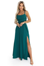 589-6 Sukienka maxi na ramiączkach z gorsetowym wiązaniem na plecach i rozcięciem - zieleń butelkowa-11