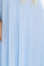 635-6 MELANIA długa błyszcząca suknia z dekoltem i krótkim rękawkiem - błękitna-8