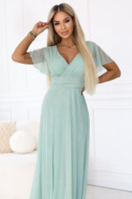 635-8 MELANIA długa błyszcząca suknia z dekoltem i krótkim rękawkiem - pistacjowa-4