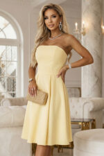 641-3 VIVIENNE gorsetowa rozkloszowana sukienka midi z paskiem - pastelowy żółty-5