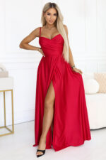 646-3 Długa sukienka wieczorowa na ramiączkach z rozcięciem na nodze - czerwona-3