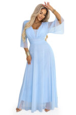 654-3 Długa połyskująca sukienka plus size z dekoltem i transparentnym rękawkiem - błękitna-11