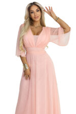 654-4 Długa połyskująca sukienka plus size z dekoltem i transparentnym rękawkiem - brzoskwiniowa-11