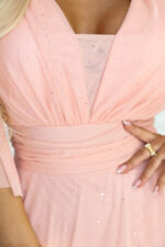 654-4 Długa połyskująca sukienka plus size z dekoltem i transparentnym rękawkiem - brzoskwiniowa-8