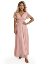 635-7 MELANIA długa błyszcząca suknia z dekoltem i krótkim rękawkiem - brzoskwiniowa-12
