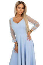 640-5 LORETTA wyjątkowa długa sukienka z tiulowymi rękawami i dekoltem - błękitna-8